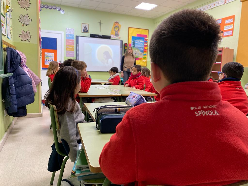 Oración de la mañana en el colegio Sagrado Corazón de Ronda